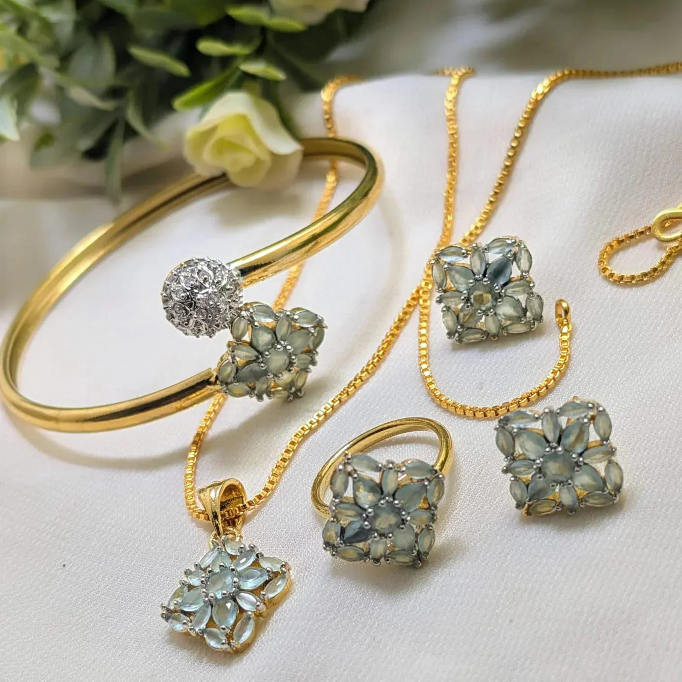 Zircon Combo Set AD – Adjustable Ring & Kara