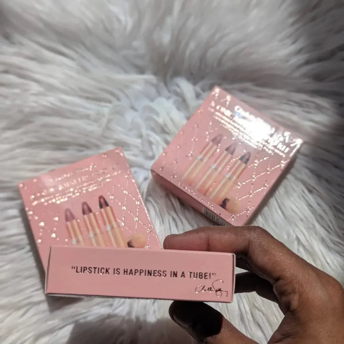 Charlotte Tilbury's  Iconic Mini Lip Trio Kit
